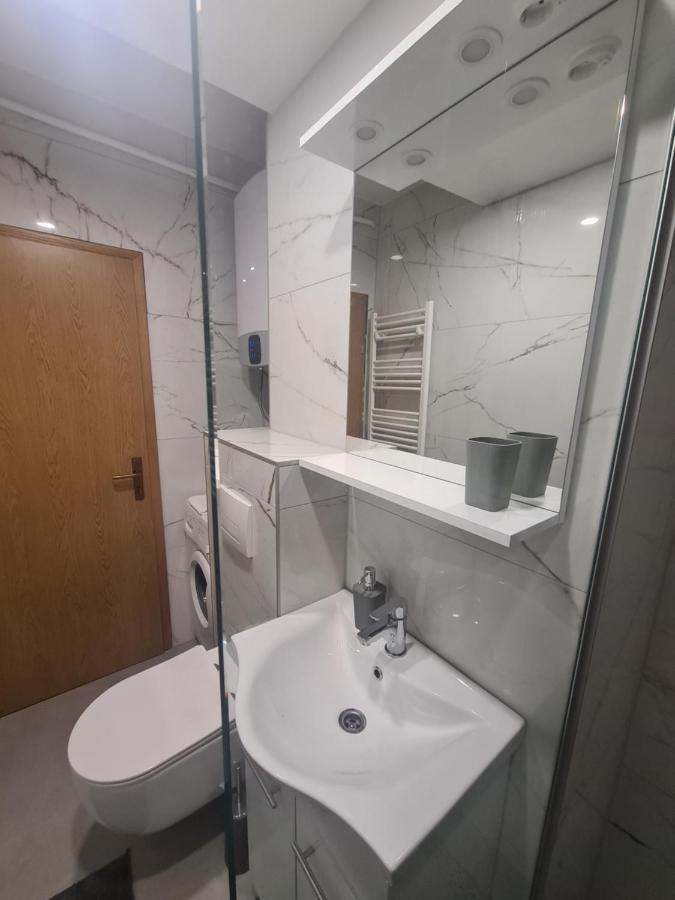 Apartman Yellow - Self Check In Osijek Exterior foto